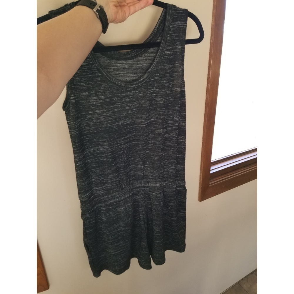 🌸 RD Style - Casual Romper size small